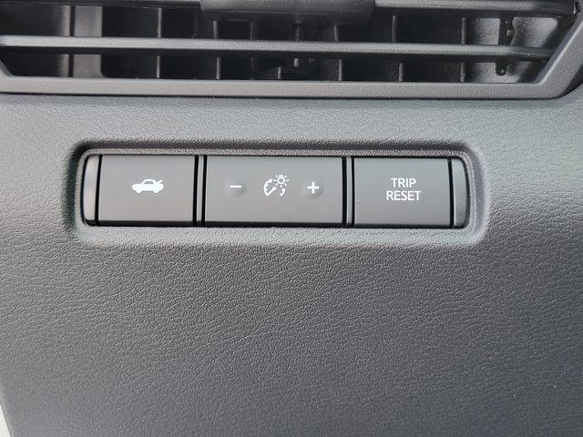 New 2025 Nissan Altima 2.5 SR w/ SR Premium Package image 17