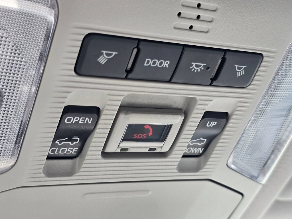 Certified 2023 Toyota RAV4 XLE Premium AWD/4WD image 35