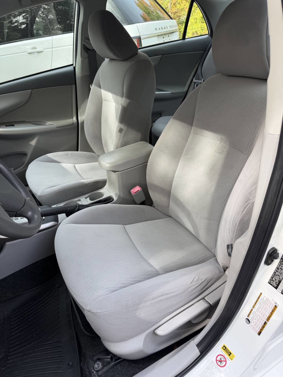 Used 2010 Toyota Corolla LE image 15