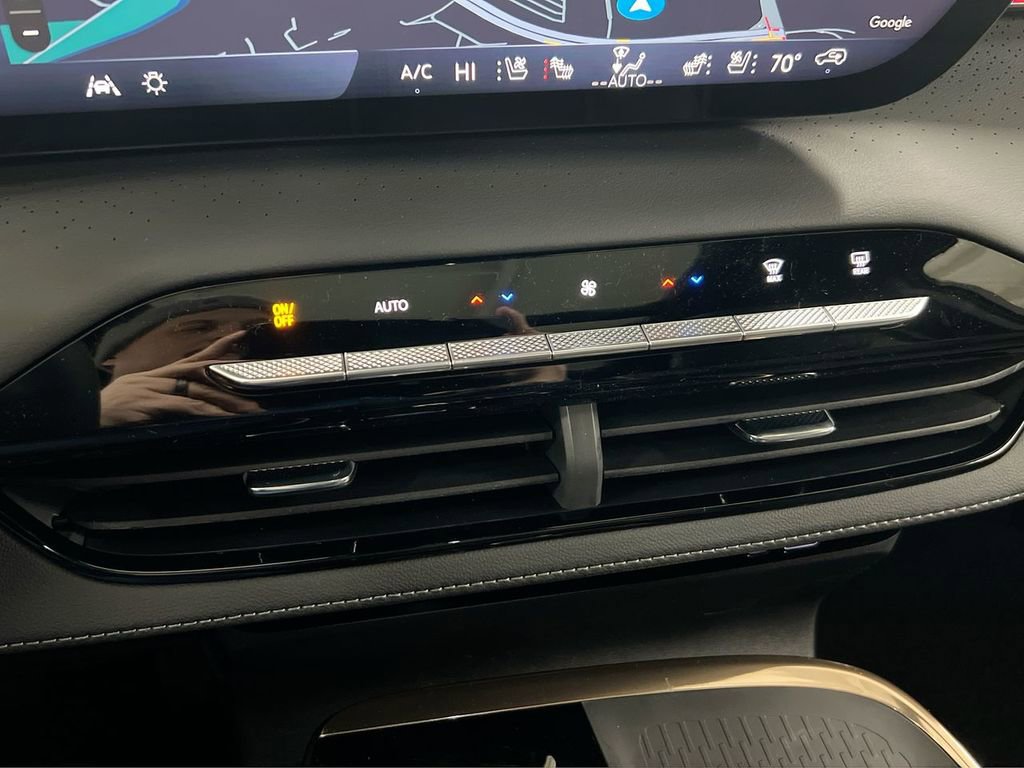 New 2026 Buick Enclave Avenir w/ Super Cruise Package image 16