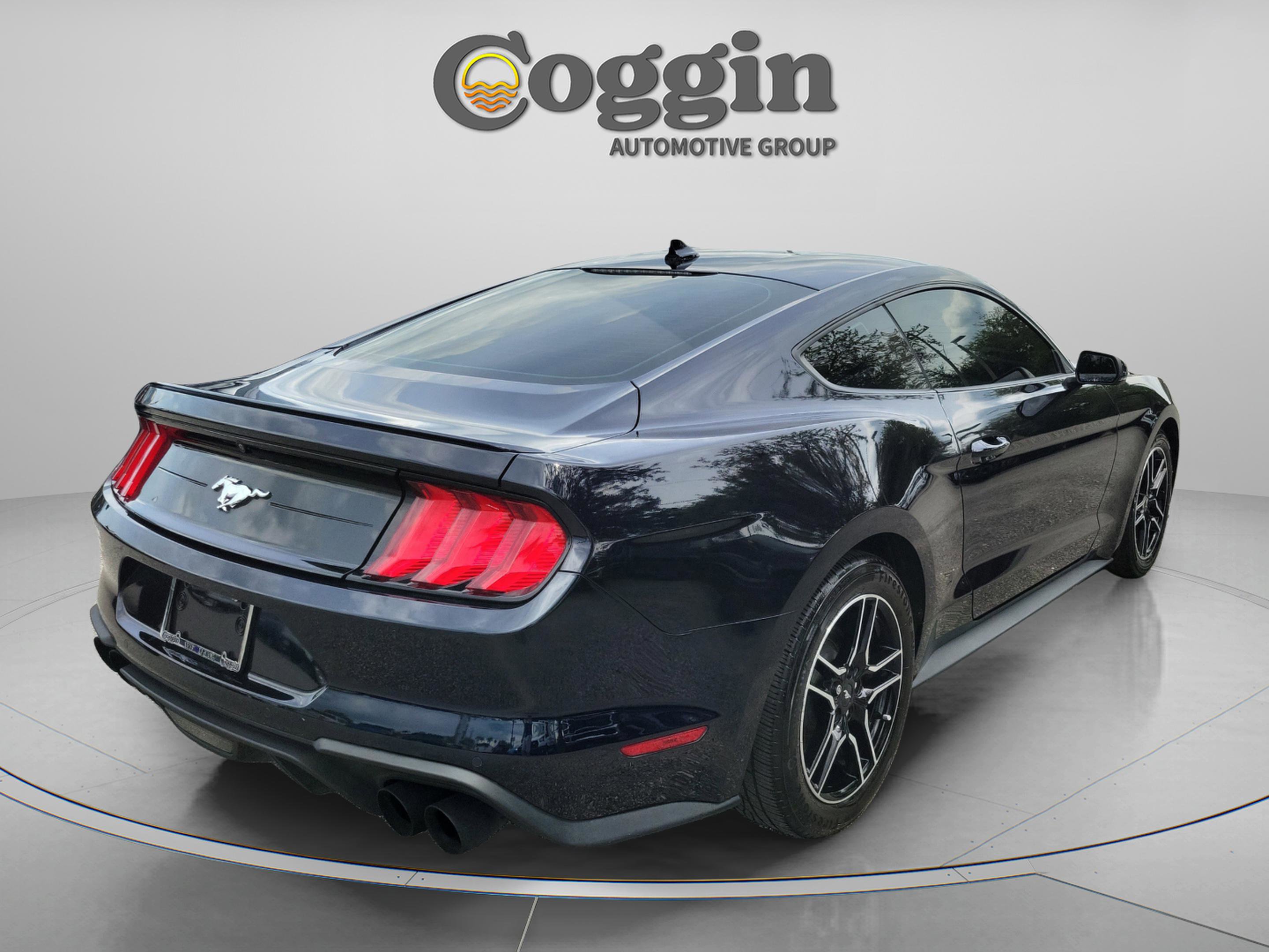 Used 2021 Ford Mustang Premium w/ Equipment Group 201A RWD image 3