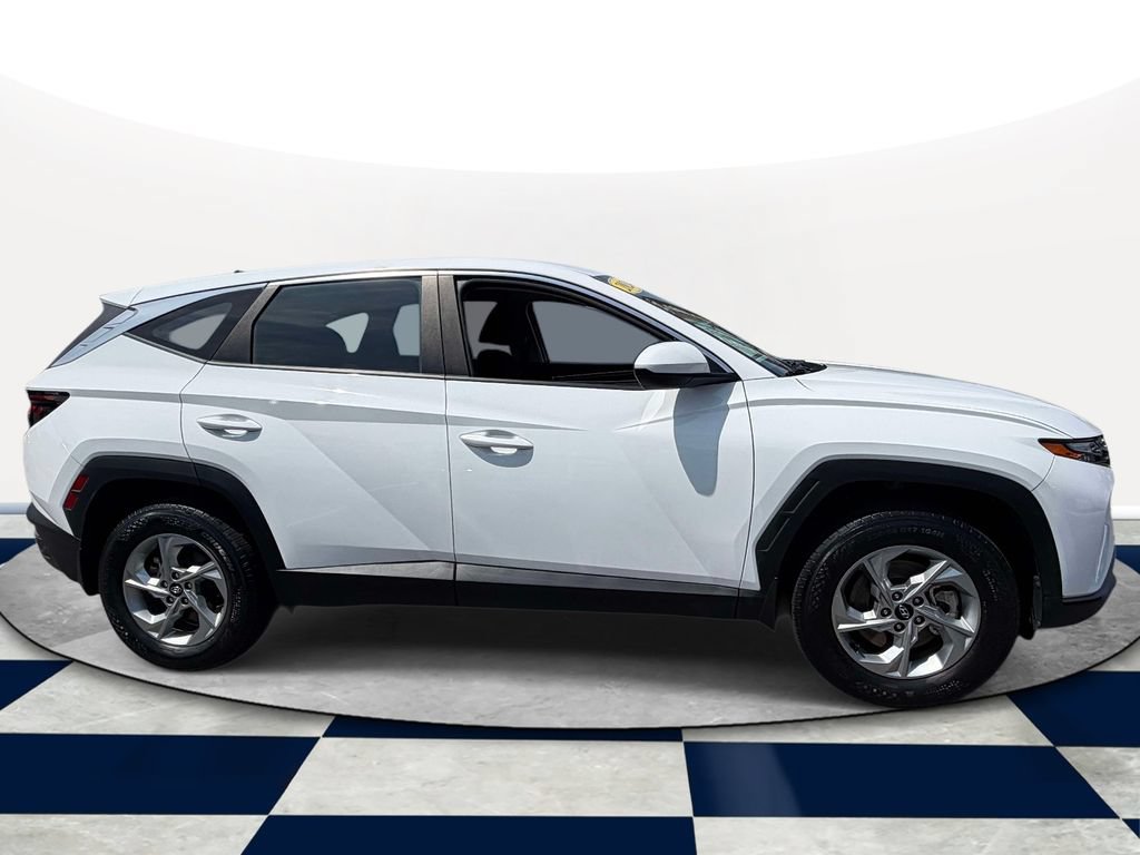 Certified 2024 Hyundai Tucson SE AWD/4WD image 5