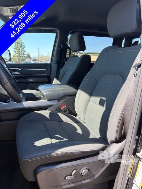 Used 2023 RAM 1500 4x4 Crew Cab image 16
