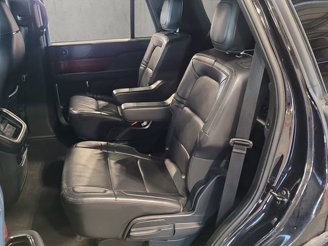 Used 2024 Lincoln Navigator Reserve image 19
