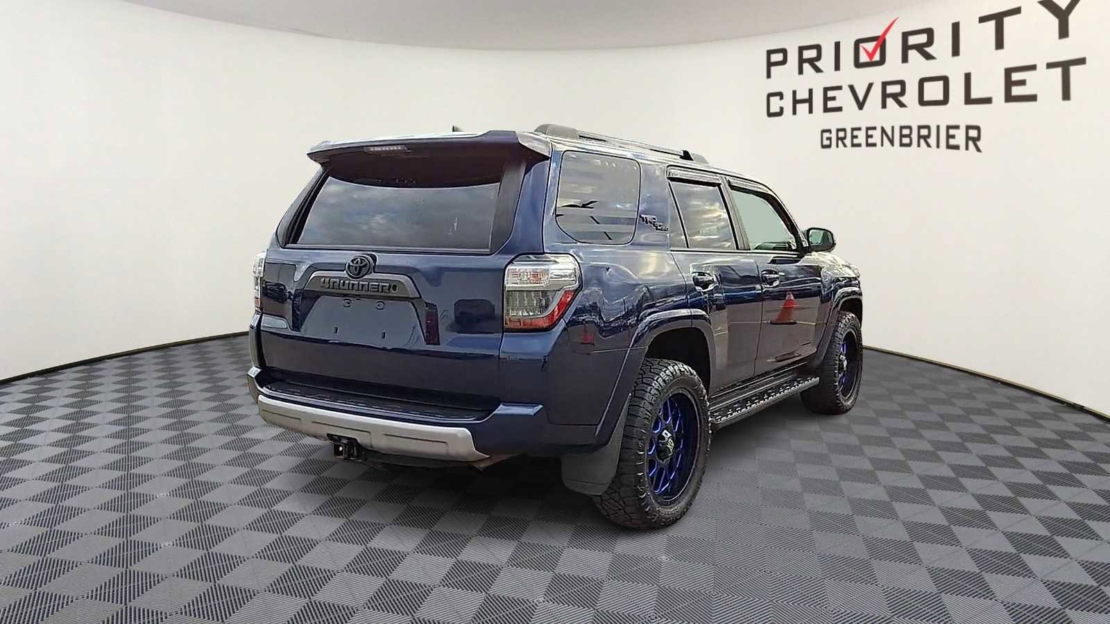 Used 2019 Toyota 4Runner TRD Off-Road w/ Wilderness Package image 8