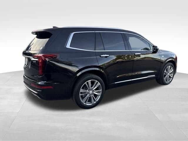 Certified 2022 Cadillac XT6 Premium Luxury image 5