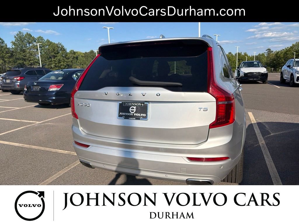 Used 2021 Volvo XC90 T5 Momentum w/ Climate Package FWD image 9