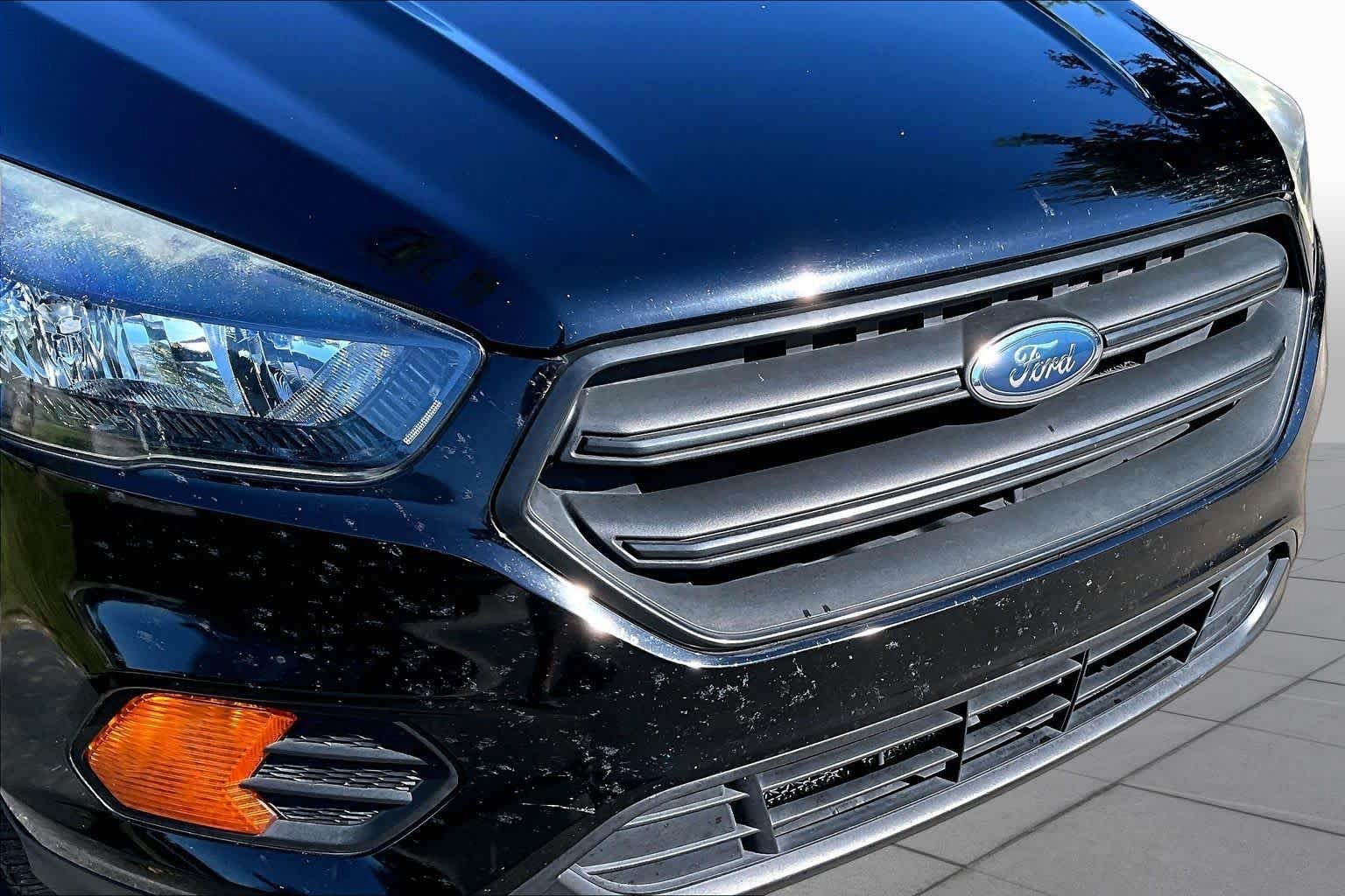 Used 2018 Ford Escape S FWD image 37