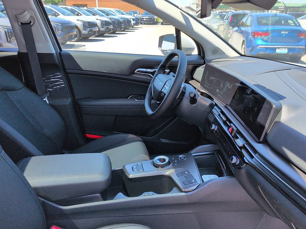 New 2026 Kia Sportage EX w/ EX Panoramic Sunroof Package AWD/4WD image 7