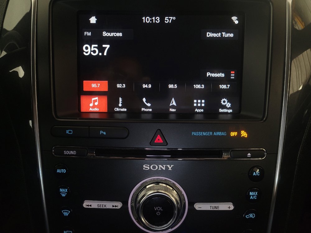 Used 2018 Ford Explorer Sport w/ Equipment Group 401A image 25