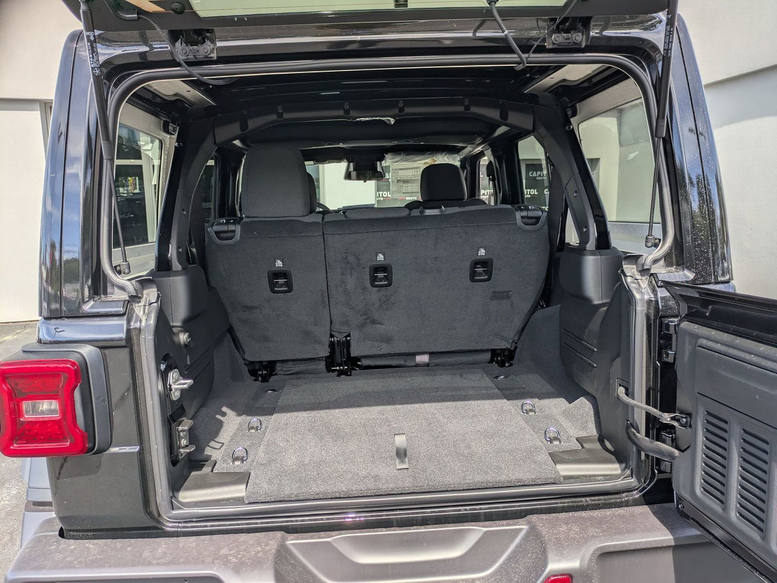 New 2025 Jeep Wrangler Willys image 32