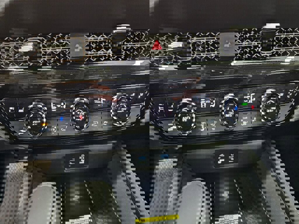 New 2025 Honda Accord Touring image 15