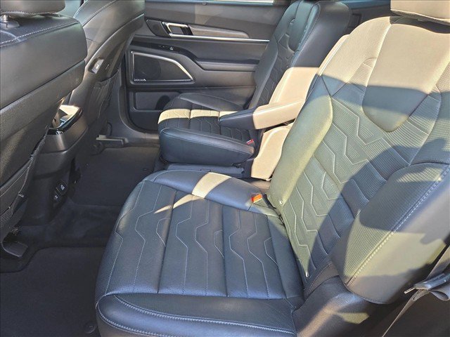 Used 2020 Kia Telluride SX w/ SX Prestige Package AWD/4WD image 18