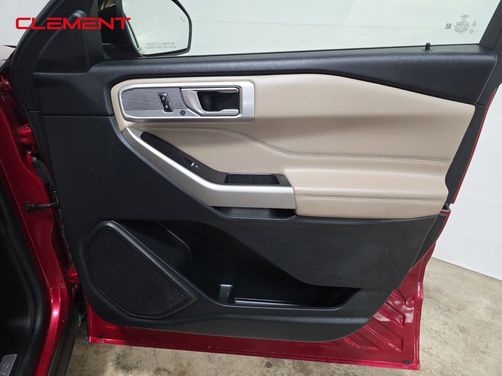 Used 2021 Ford Explorer Limited w/ Equipment Group 301A image 39