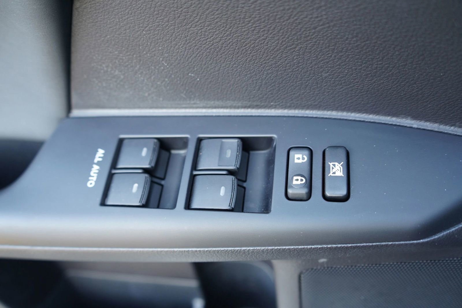 Used 2012 Lexus CT 200h image 14