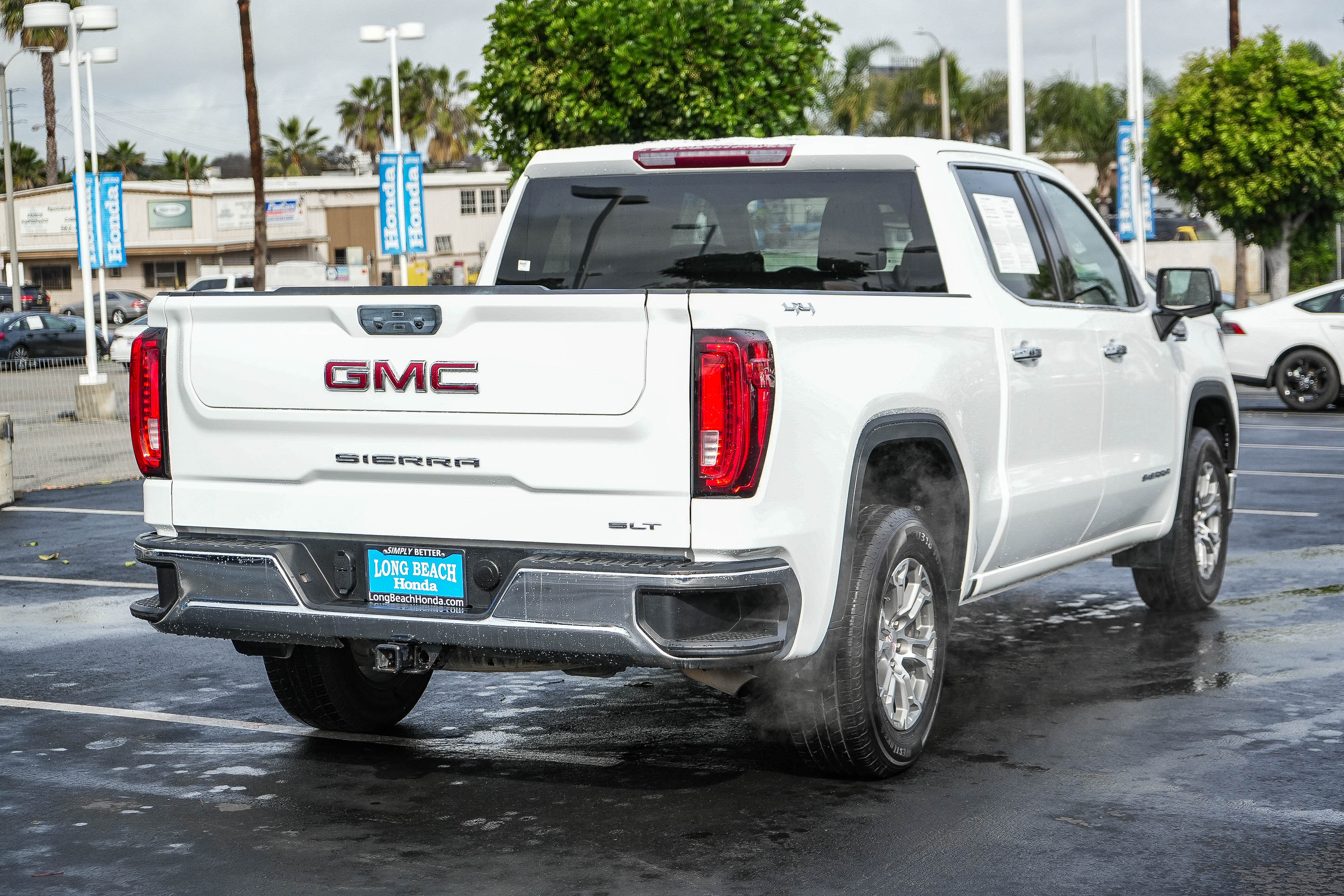 Used 2024 GMC Sierra 1500 SLT image 7