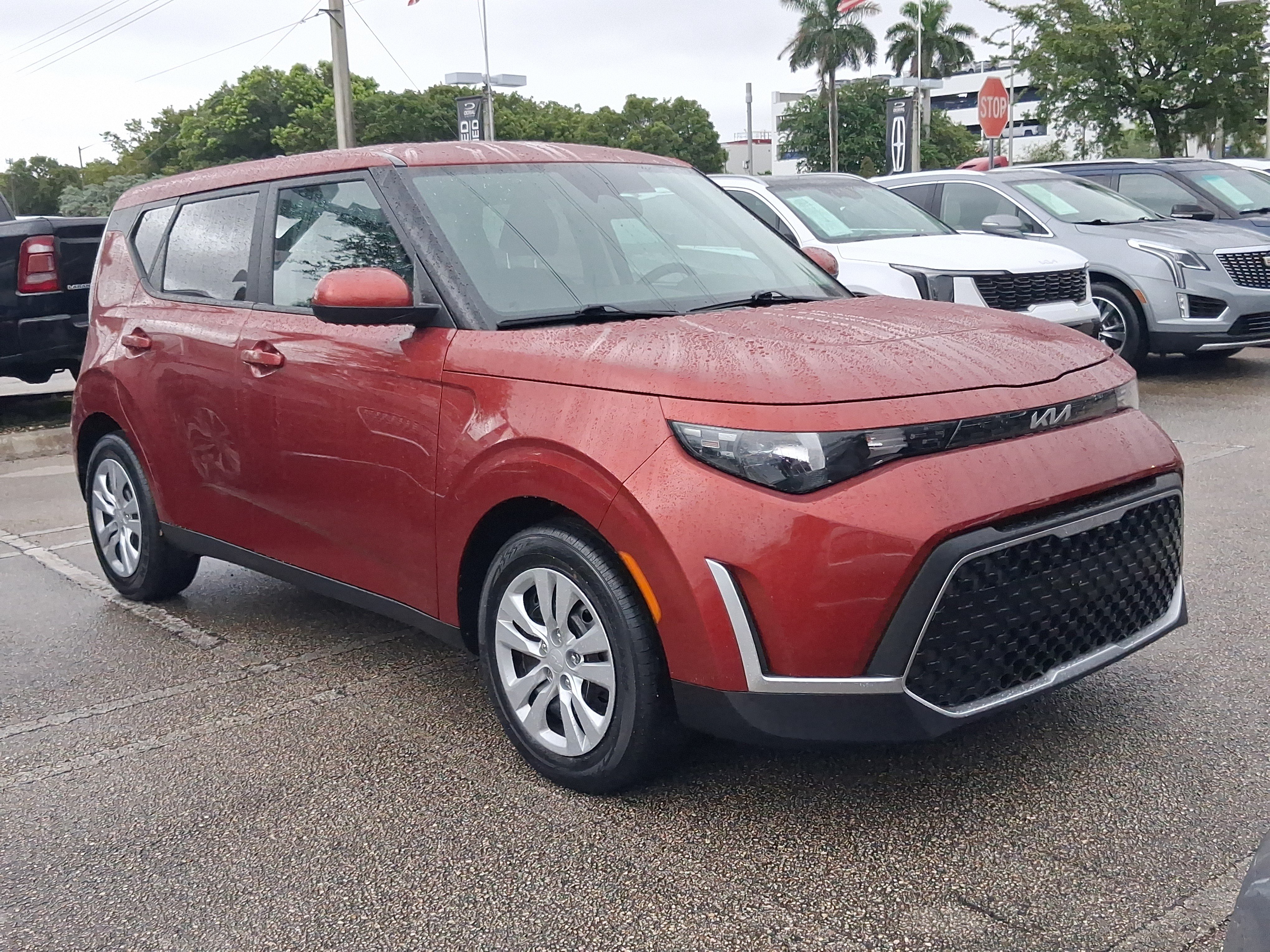 Used 2023 Kia Soul LX