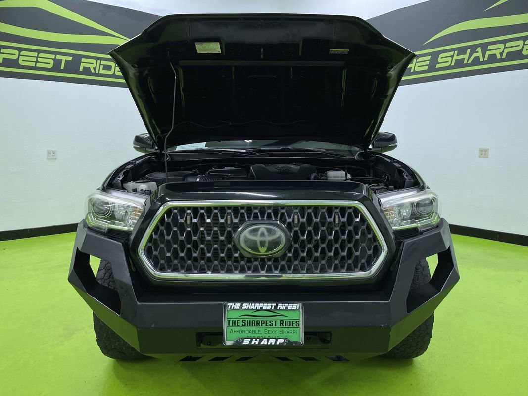 Used 2019 Toyota Tacoma TRD Off-Road w/ Technology Package image 4