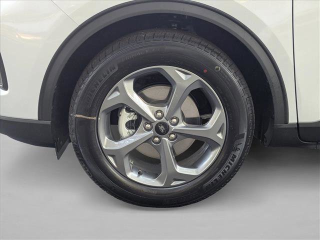 New 2026 Ford Escape ST-Line w/ Tech Pack #1 image 9