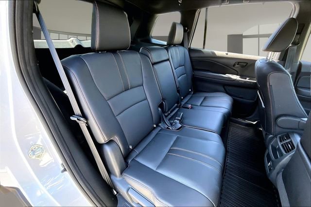 Used 2023 Honda Passport TrailSport image 23