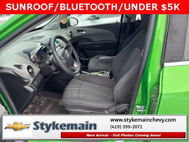 Used 2015 Chevrolet Sonic LT image 13