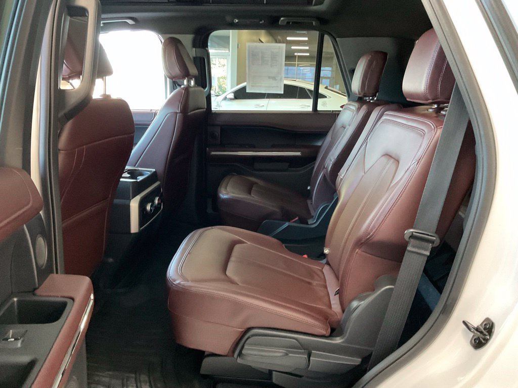 Used 2023 Ford Expedition Limited AWD/4WD image 24