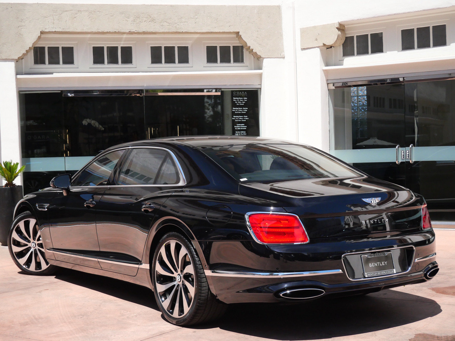 New 2026 Bentley Flying Spur Azure AWD/4WD image 3