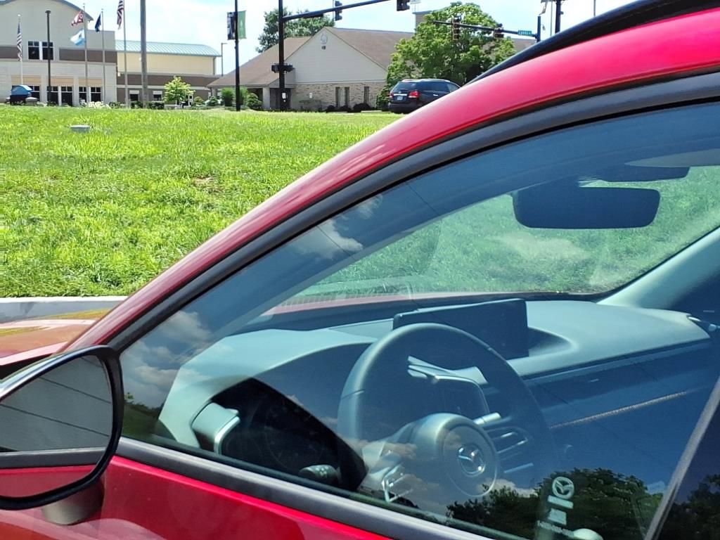 New 2025 MAZDA CX-50 AWD 2.5 Hybrid w/ Premium Pkg image 23