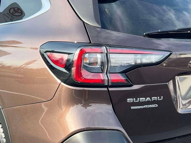 Used 2022 Subaru Outback Touring XT w/ Tech Package 3 AWD/4WD image 9
