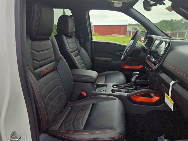 New 2025 Nissan Frontier PRO-4X w/ Pro Premium Package image 26