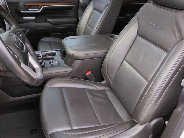 Used 2023 GMC Sierra 1500 Denali w/ Denali Reserve Package AWD/4WD image 16