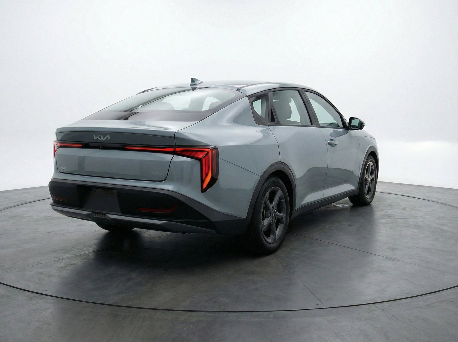 Used 2025 Kia K4 FWD image 9