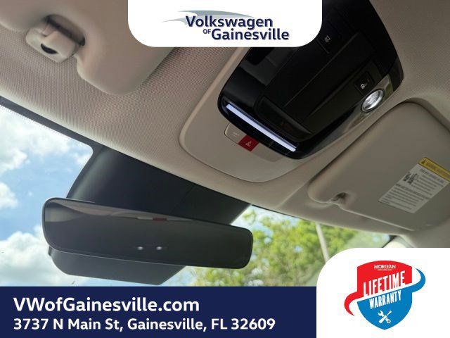 Used 2025 Kia EV6 Light w/ Light LR Technology Package image 25