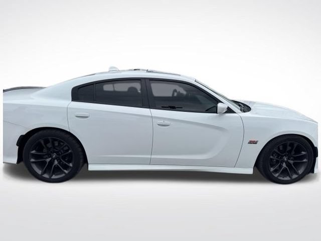 Used 2022 Dodge Charger Scat Pack w/ Plus Group RWD image 9