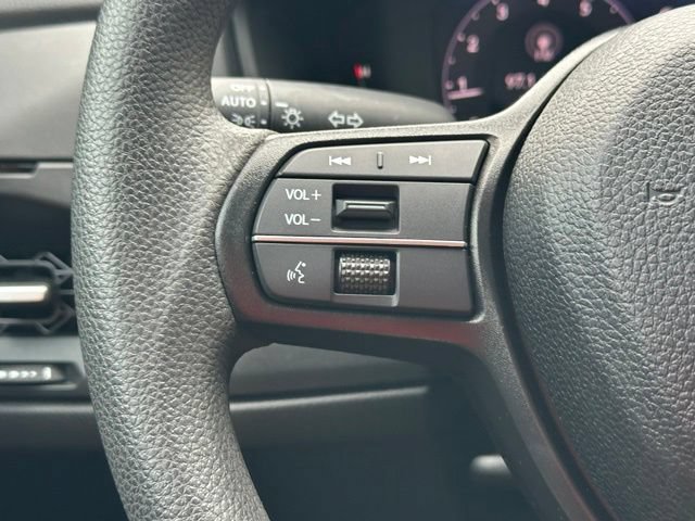Used 2024 Honda Accord EX image 39
