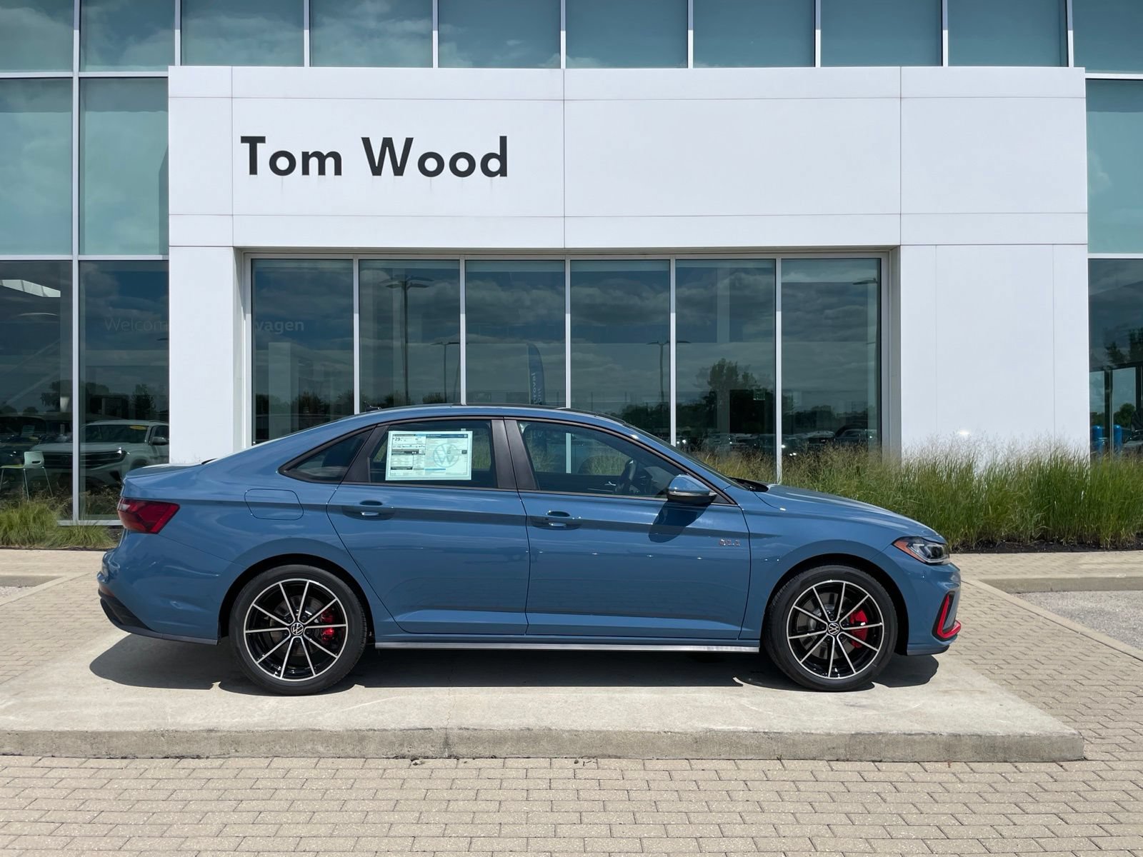 Used 2026 Volkswagen Jetta GLI Autobahn FWD image 12