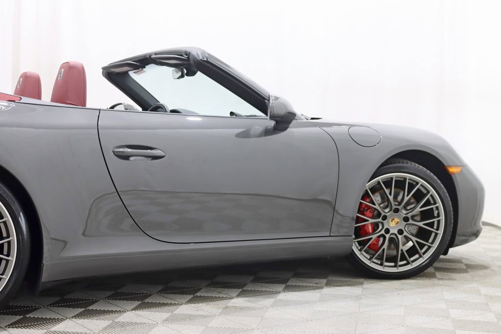 Used 2018 Porsche 911 Carrera S RWD image 12
