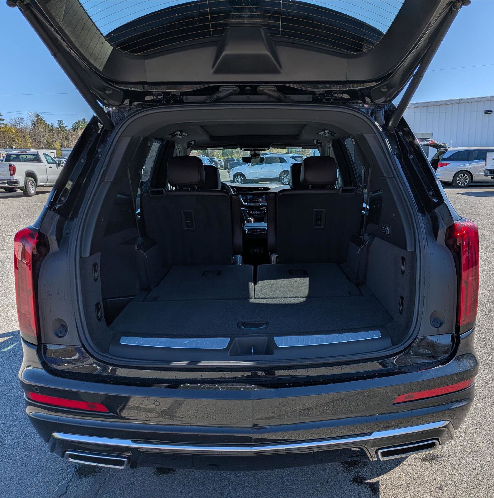 Used 2020 Cadillac XT6 Premium Luxury AWD/4WD image 10