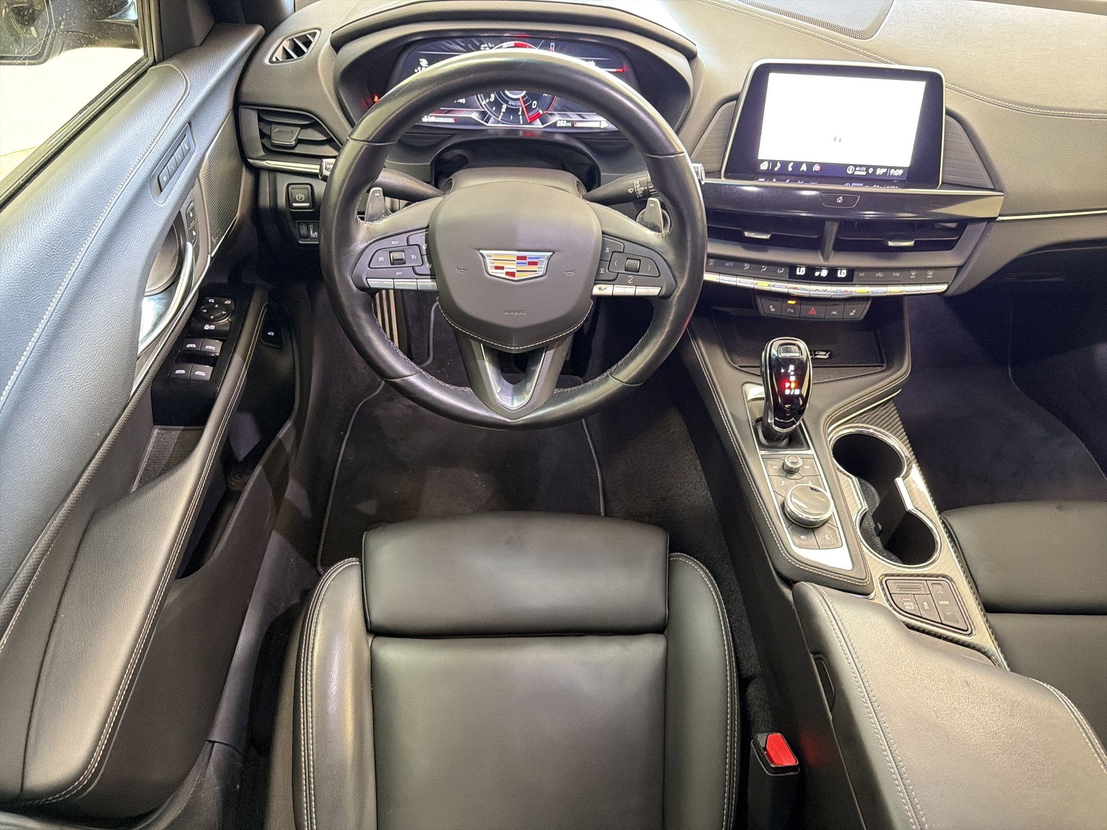 Used 2023 Cadillac CT4 V Blackwing w/ LPO, Bronce Accent Package RWD image 27