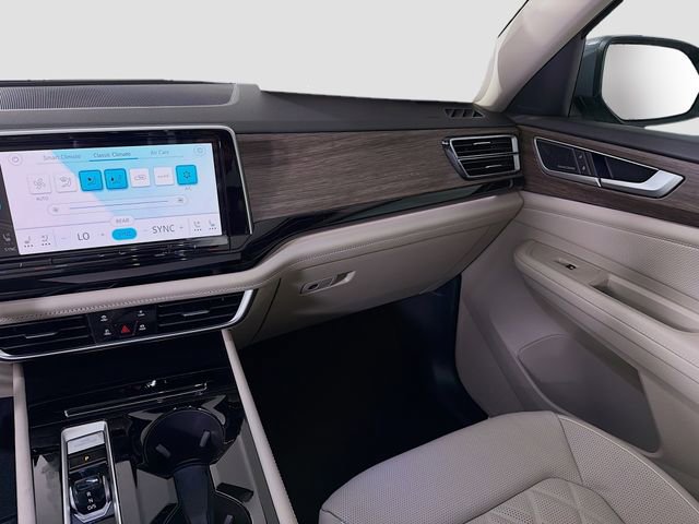 New 2026 Volkswagen Atlas SEL Premium R-Line image 24