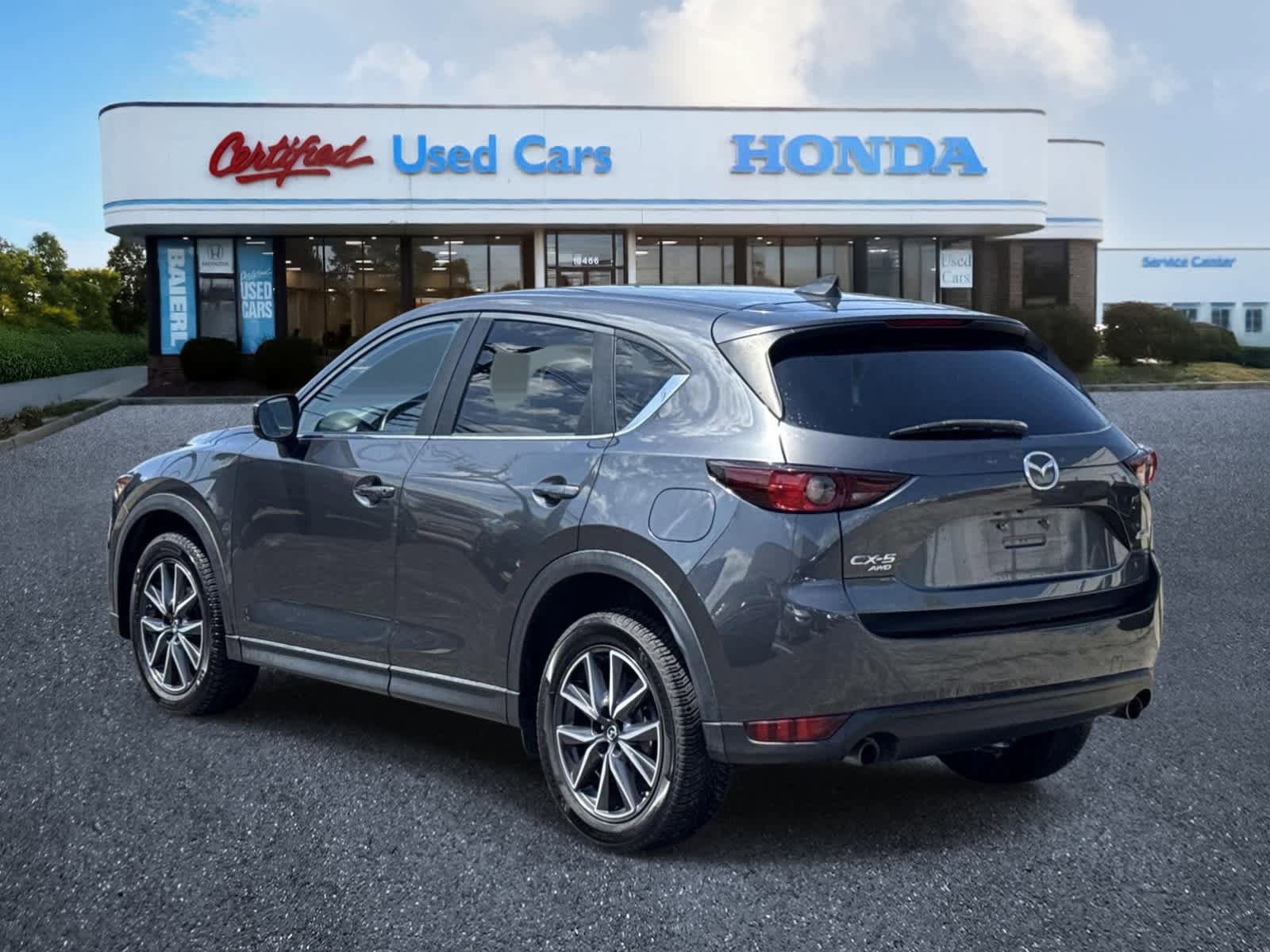 Used 2018 MAZDA CX-5 Touring AWD/4WD image 3