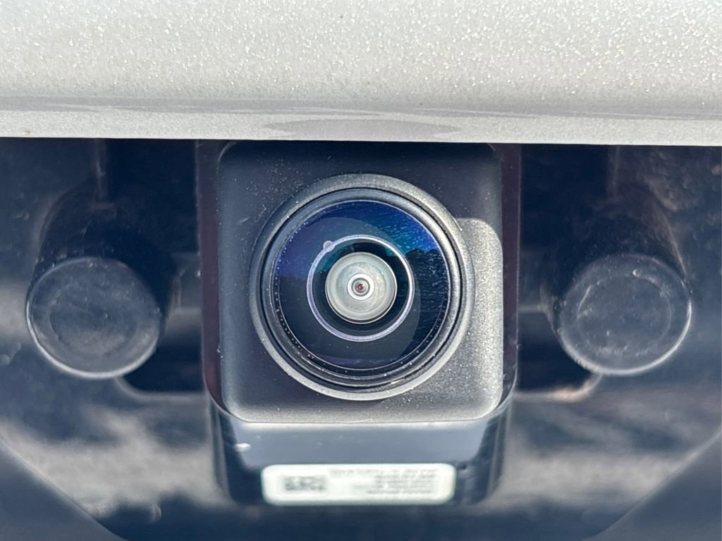 Used 2024 Nissan Rogue SL image 16