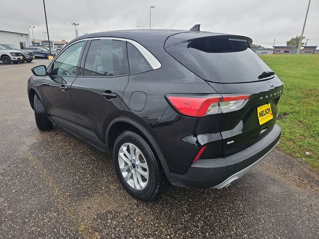 Used 2020 Ford Escape SE AWD/4WD image 3
