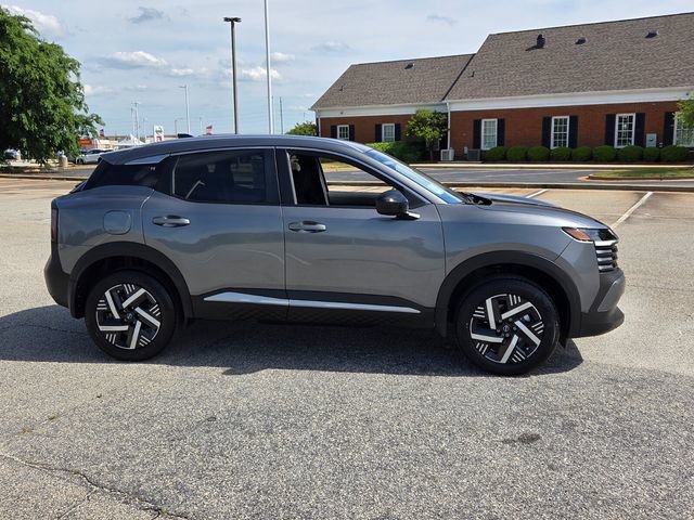 New 2026 Nissan Kicks SV image 14