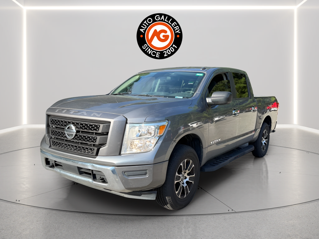 Used 2021 Nissan Titan SV w/ Accessory Utility Package AWD/4WD image 3
