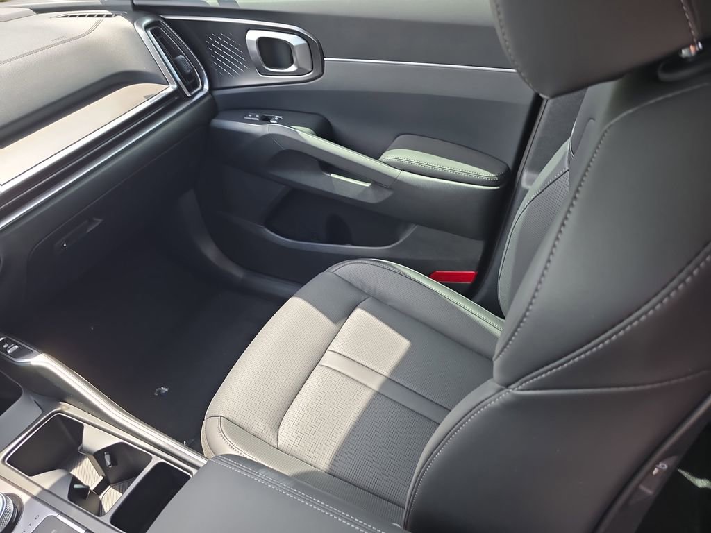 New 2026 Kia Sorento EX image 16