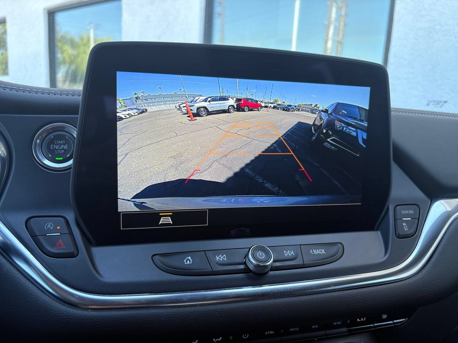 Used 2025 Chevrolet Blazer LT FWD image 25