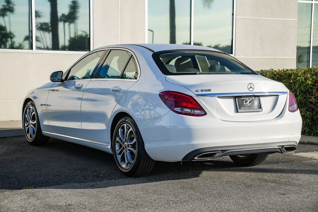Used 2017 Mercedes-Benz C 300 Sedan image 4