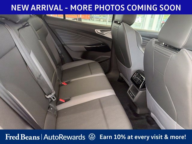 Used 2023 Volkswagen ID.4 Pro S AWD/4WD image 11