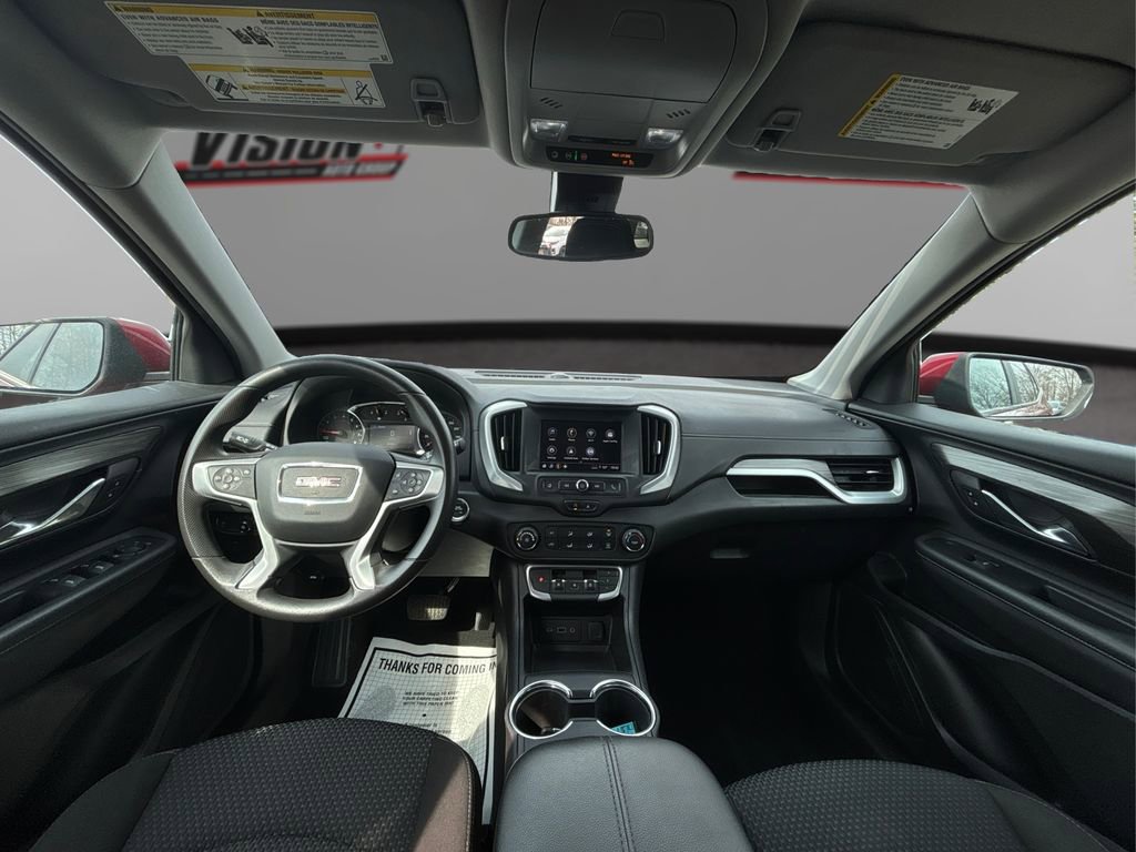 Used 2023 GMC Terrain SLE image 25